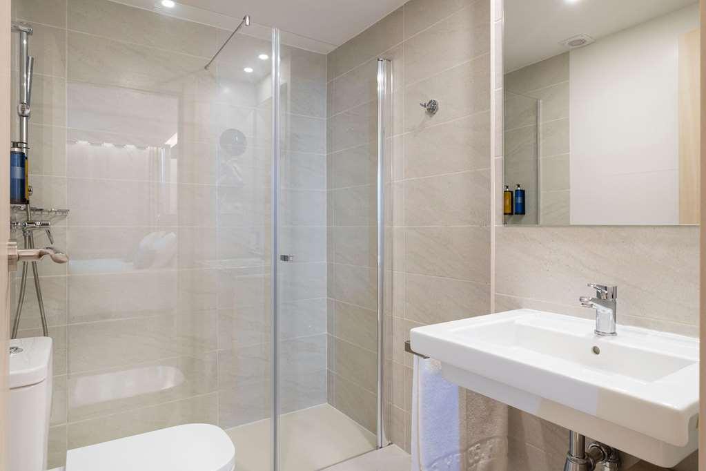 Halley Hotel & Apartments Affiliated By Melia Benidorm Oda fotoğraf
